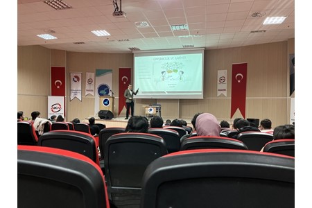 Van Yüzüncü Yıl Üniversitesi-Girişimcilik Zirvesi