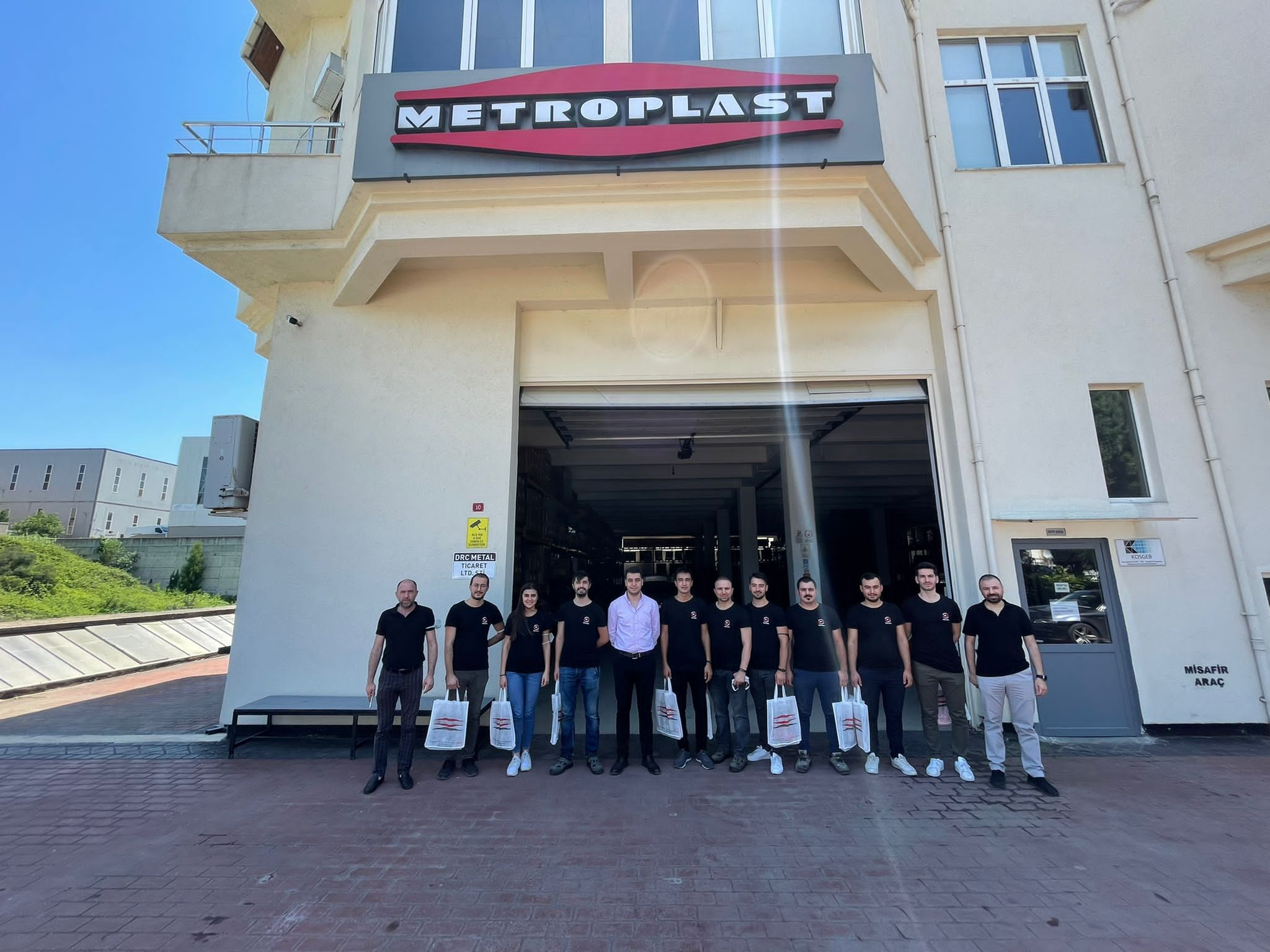 AKM TEKNİK MUAYENE’DEN METROPLAST ASANSÖRE ZİYARET