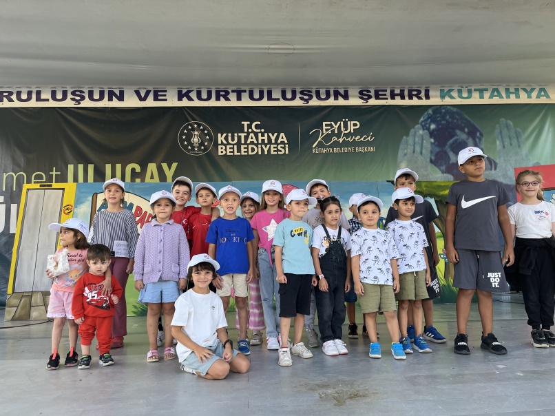 Kütahya - AKM Asansör Çocuk Tiyatrosu